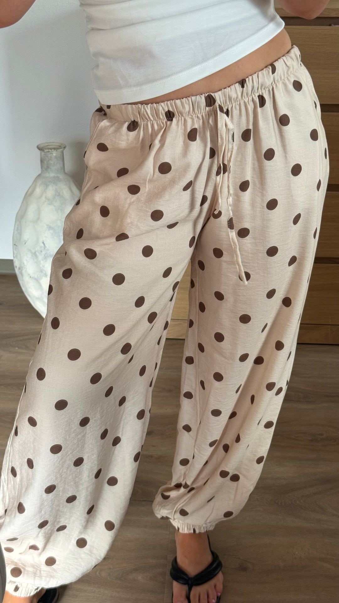 BALLONHOSE - POLKA DOT BEIGE