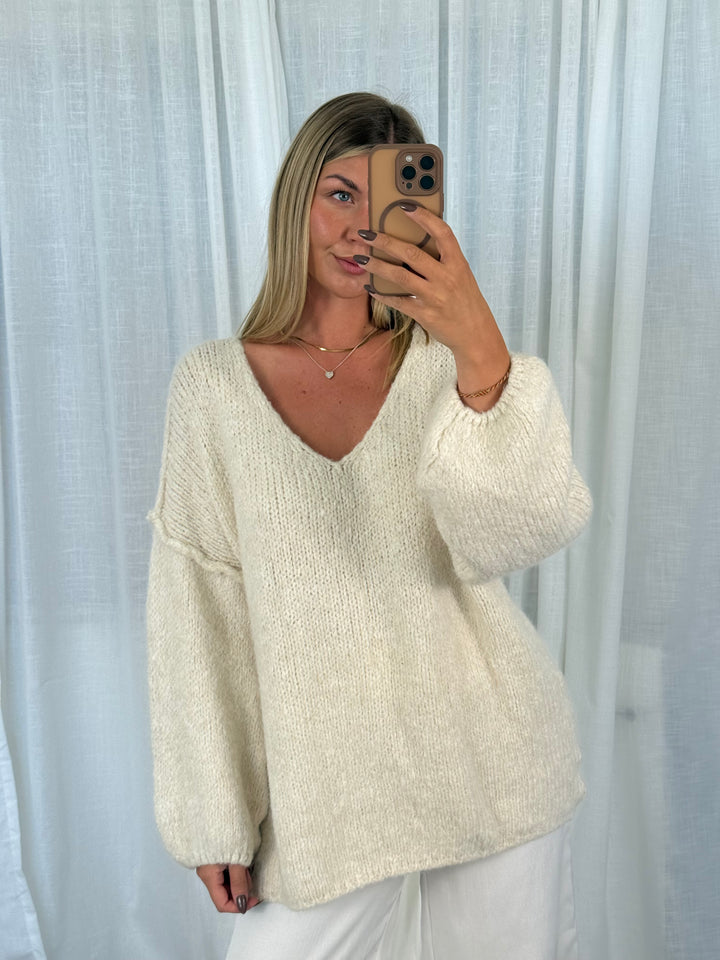 Pullover Fluffy Knit V - Weiß