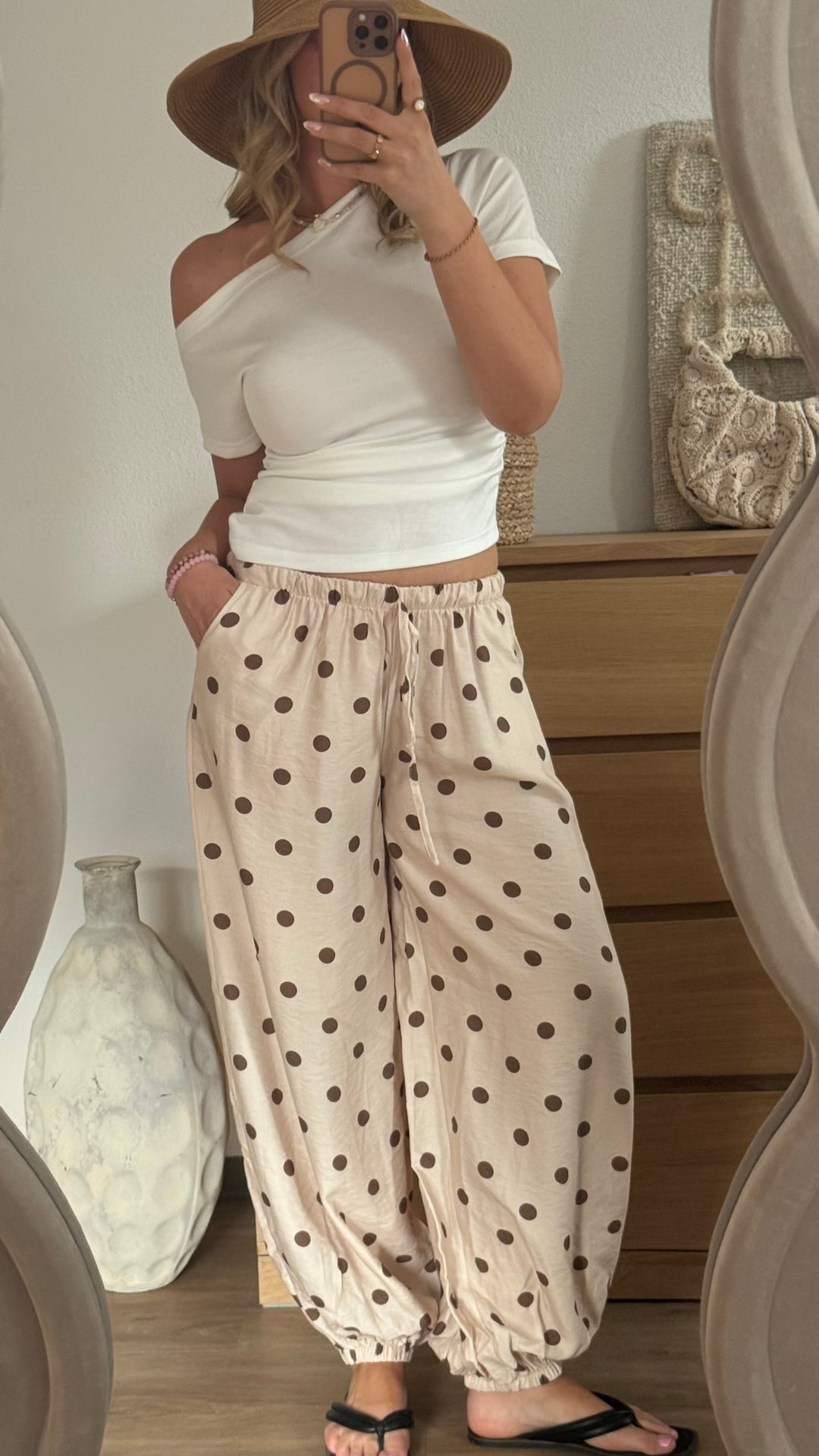 BALLONHOSE - POLKA DOT BEIGE