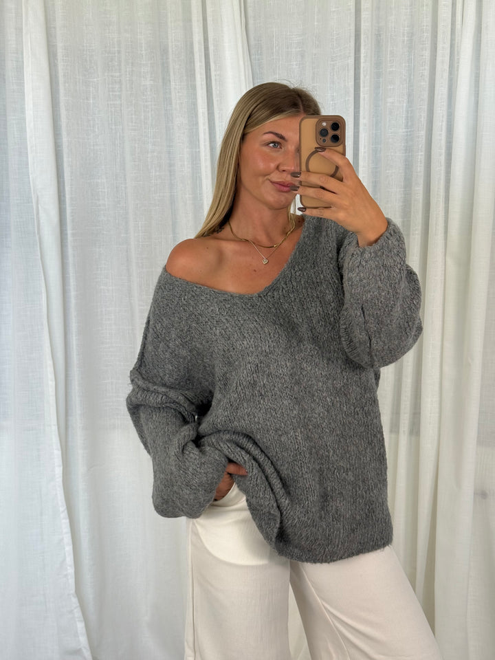 Pullover Fluffy Knit V - Grau