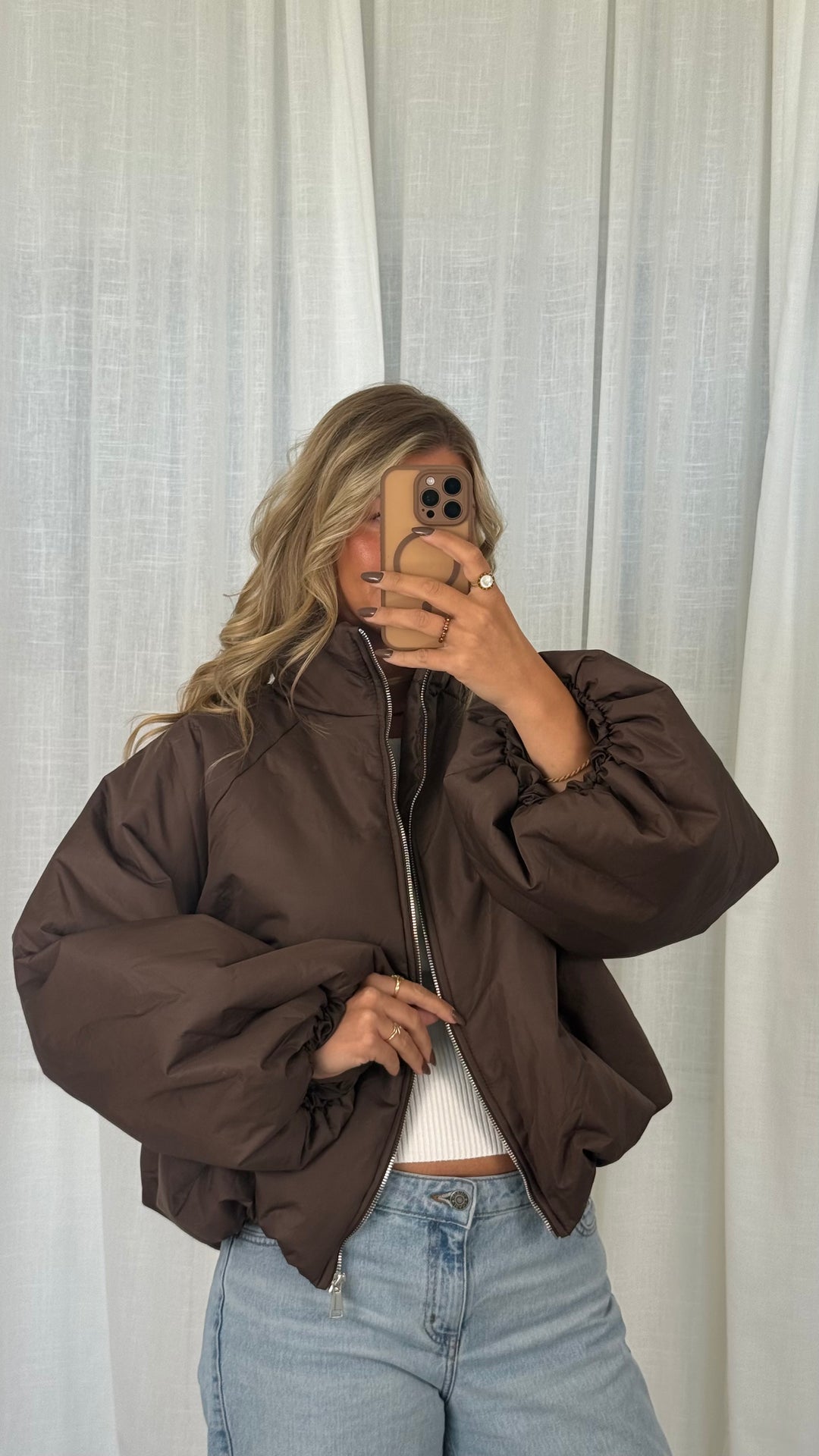 Puffy Jacket - Hot Chocolate