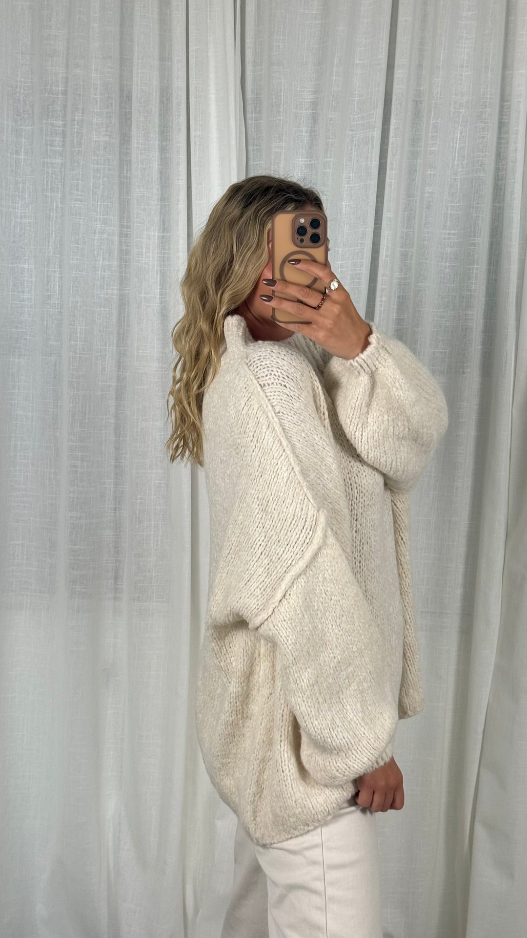 Pullover Oversize Soft Knit - Weiß