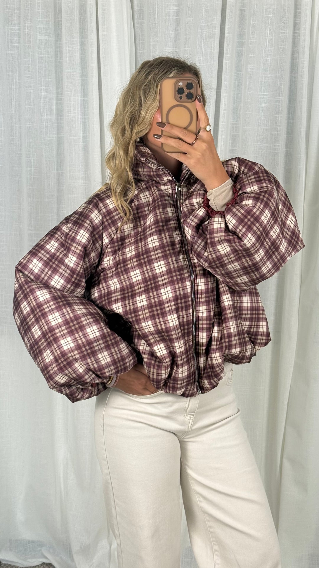 Karo Puffy Jacket - Burgundy