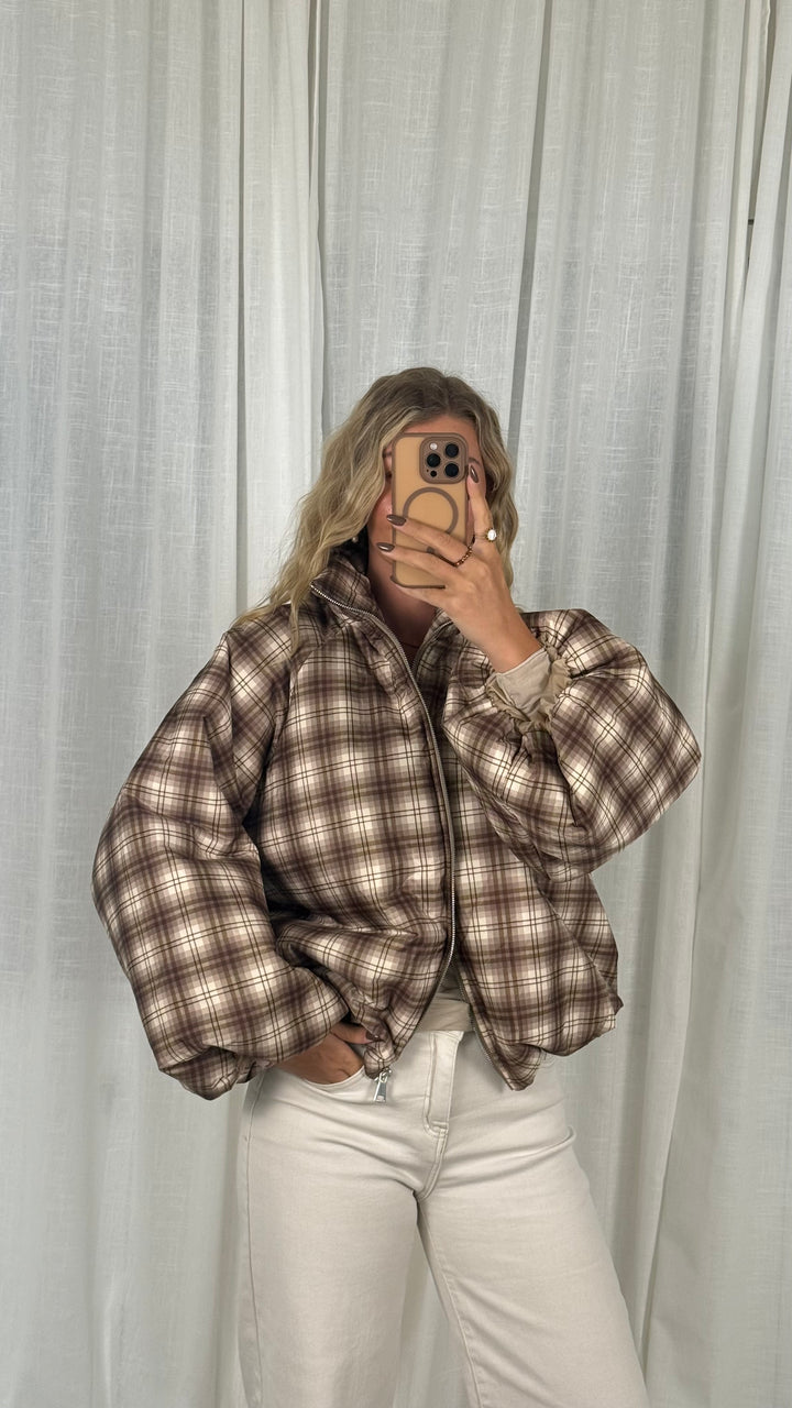 Karo Puffy Jacket - Braun