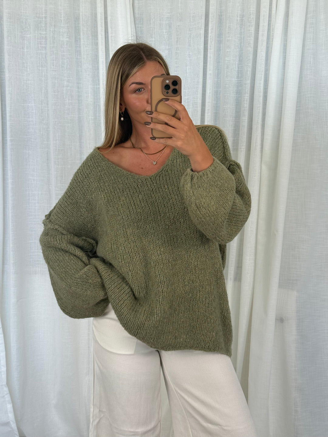 Pullover Fluffy Knit V - Khaki