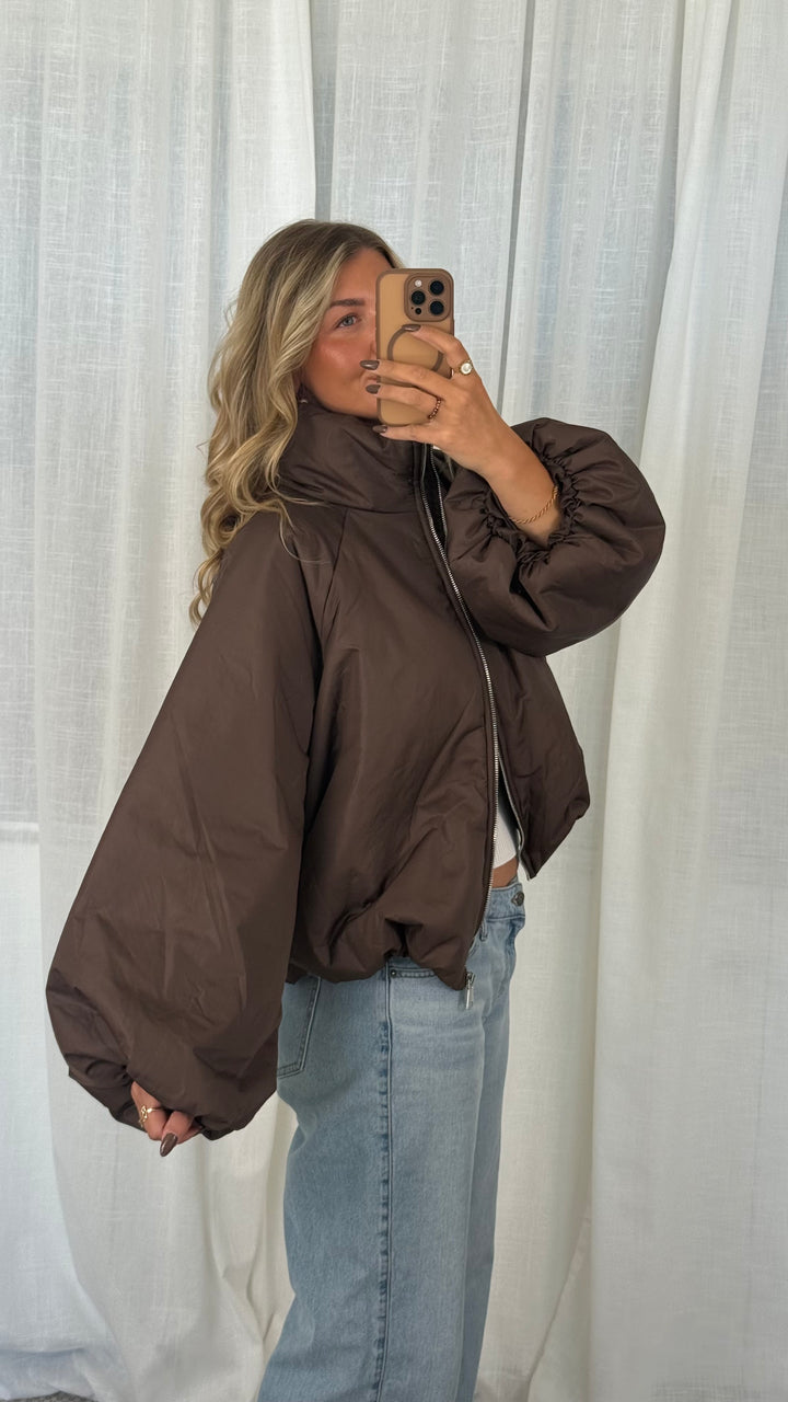 Puffy Jacket - Hot Chocolate