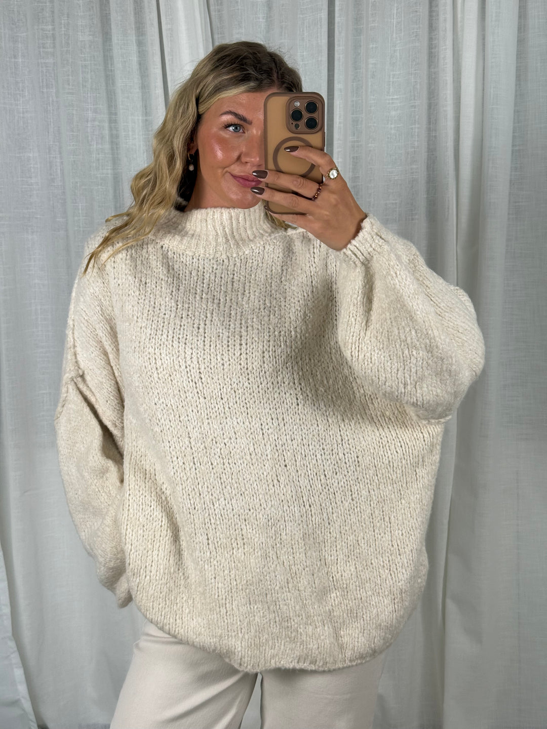 Pullover Oversize Soft Knit - Weiß