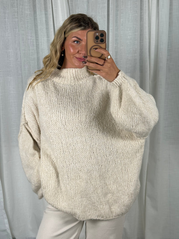 Pullover Oversize Soft Knit - Weiß