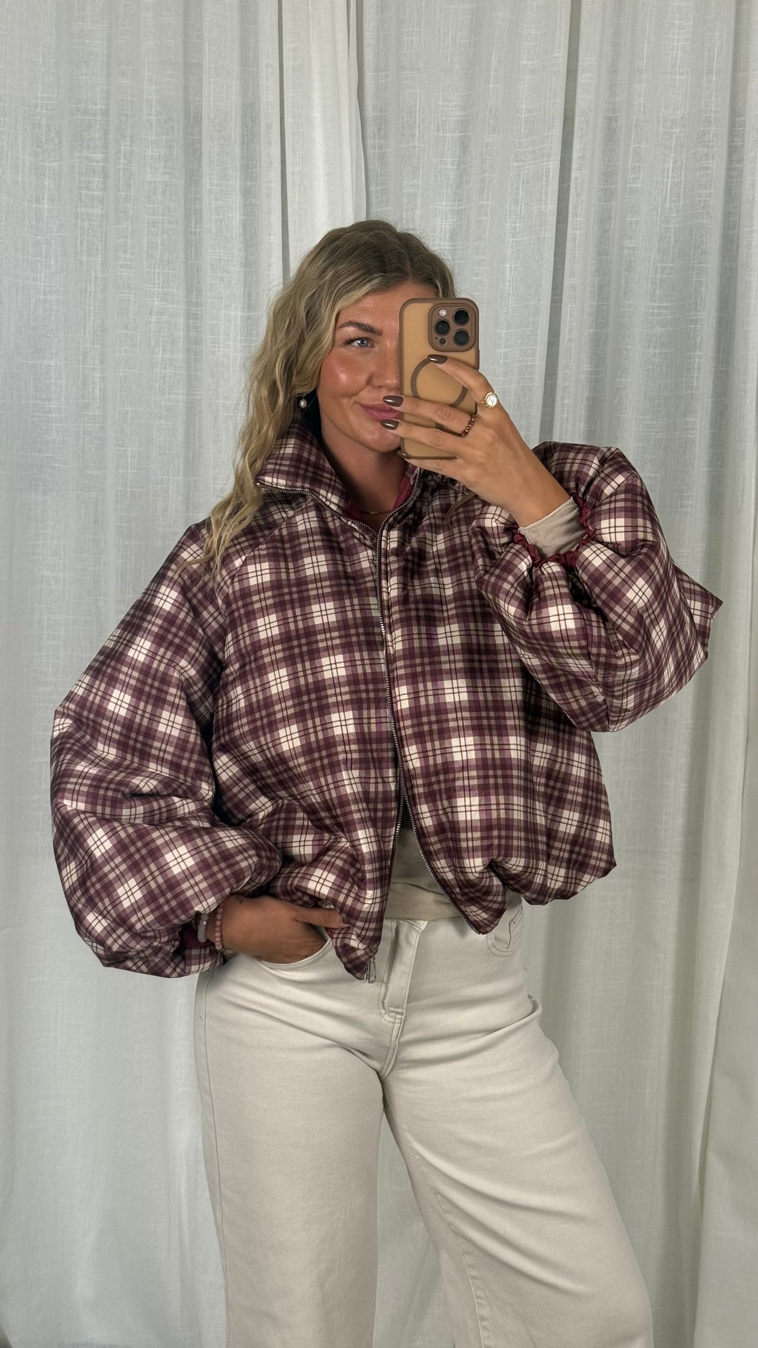 Karo Puffy Jacket - Burgundy