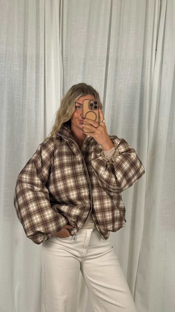 Karo Puffy Jacket - Braun