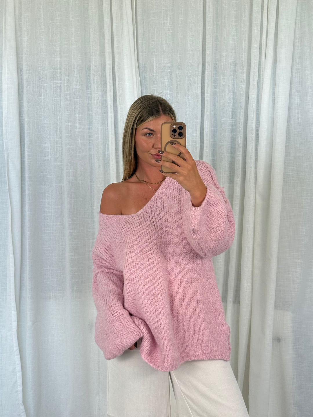 Pullover Fluffy Knit V - Rosa