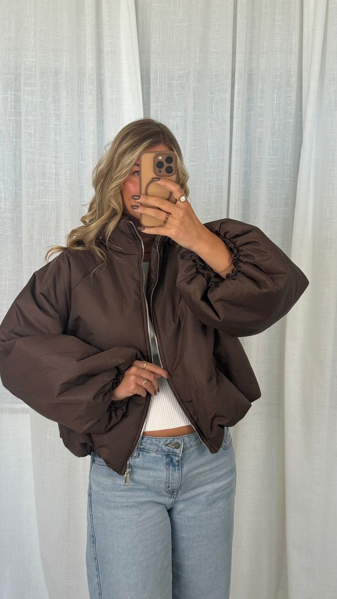 Puffy Jacket - Hot Chocolate