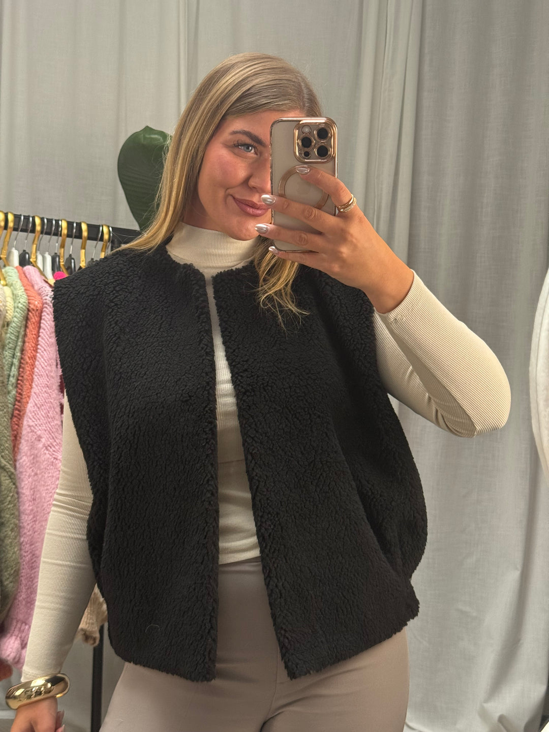 Teddy Weste - Schwarz