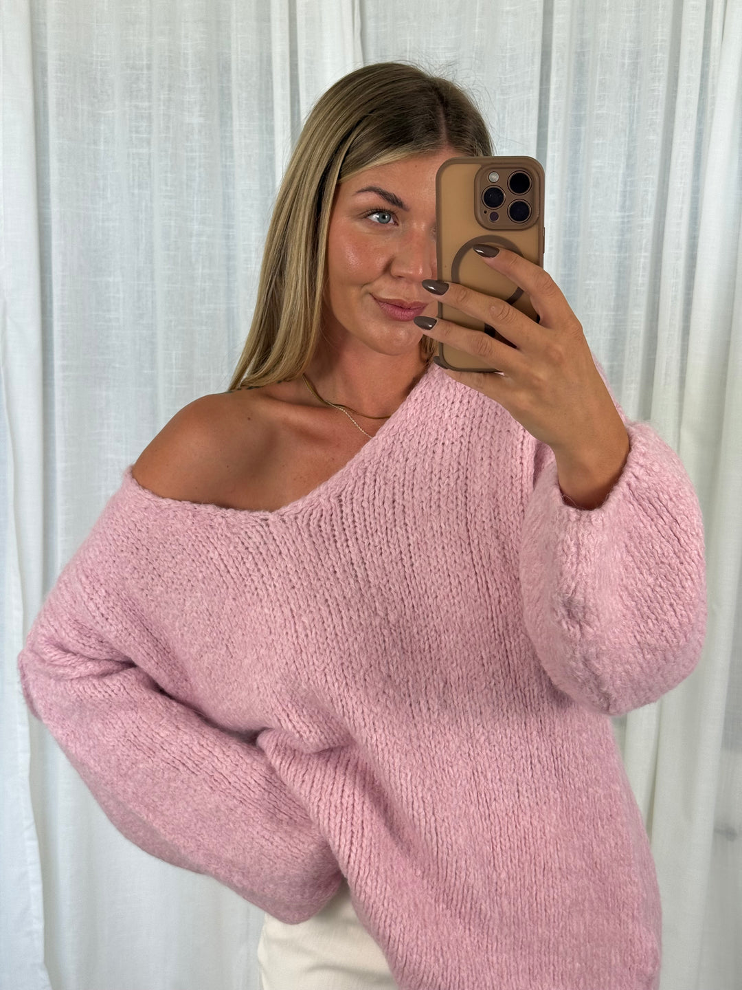 Pullover Fluffy Knit V - Rosa