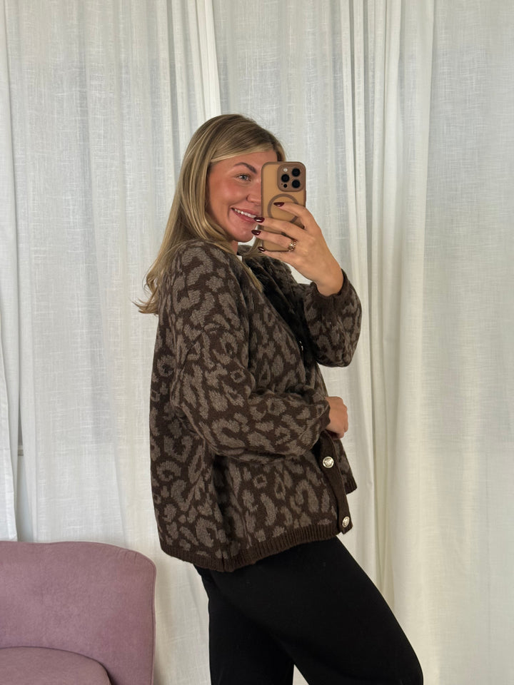Strickjacke mit Knopfleiste LEO - Braun