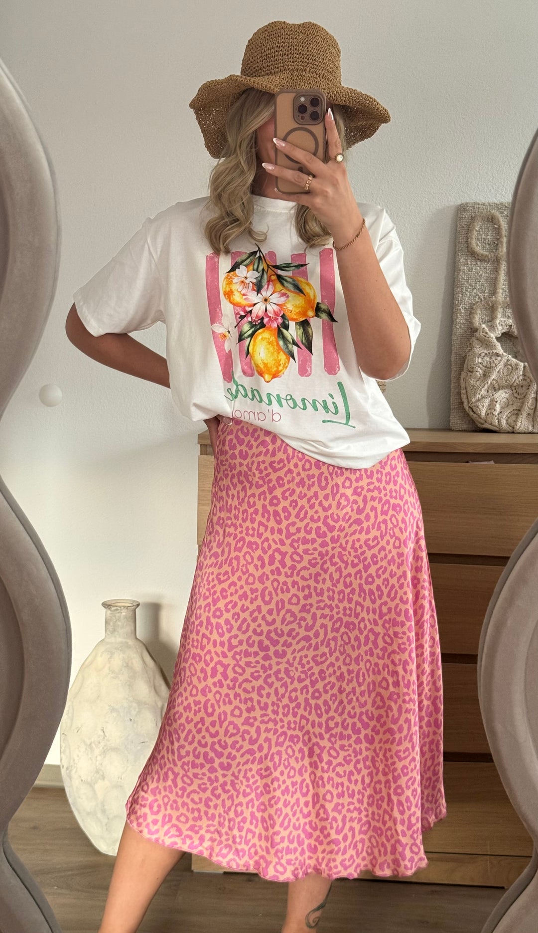 Rock in Satinoptik mit Leo-Print Pink
