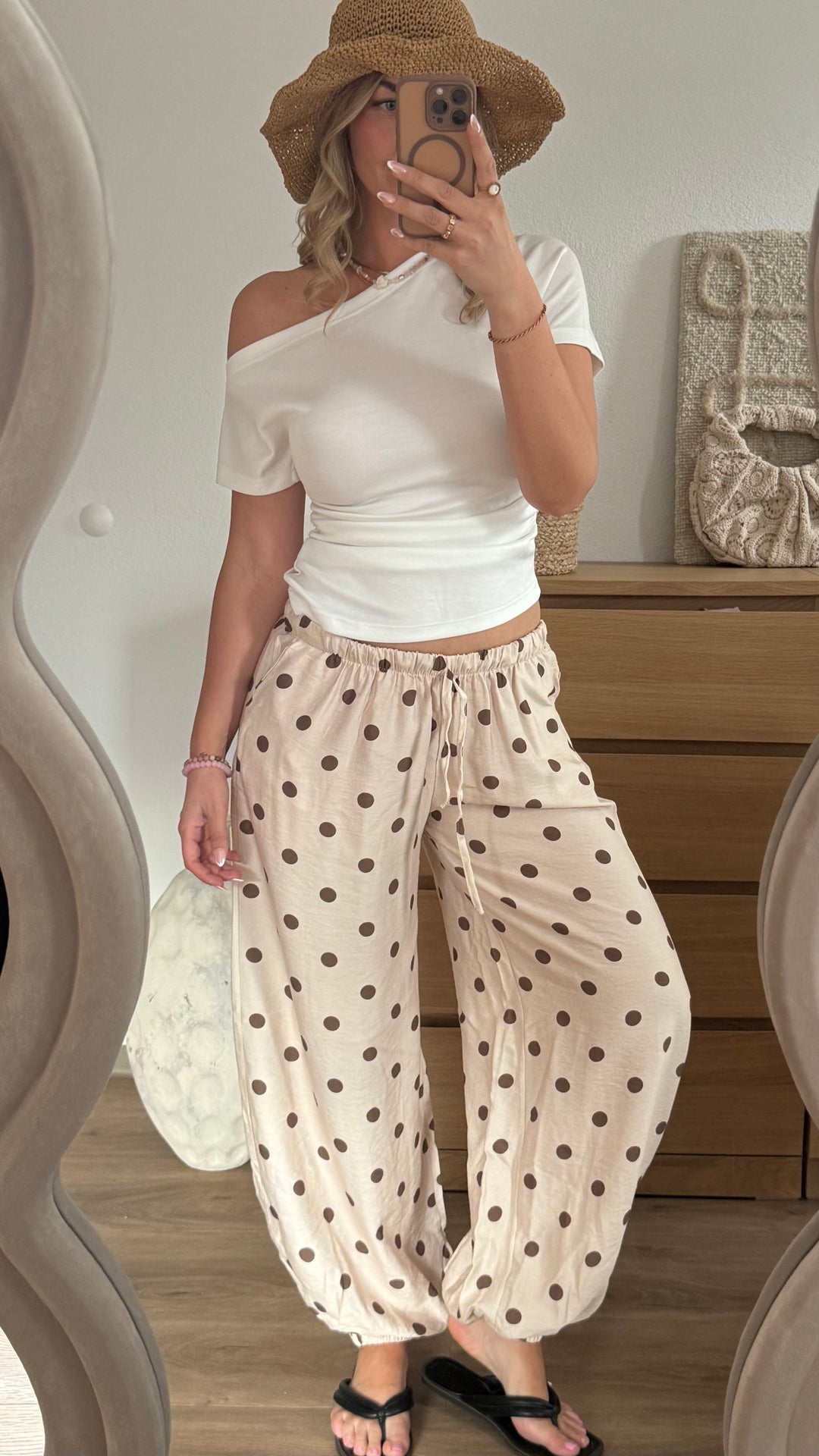 BALLONHOSE - POLKA DOT BEIGE