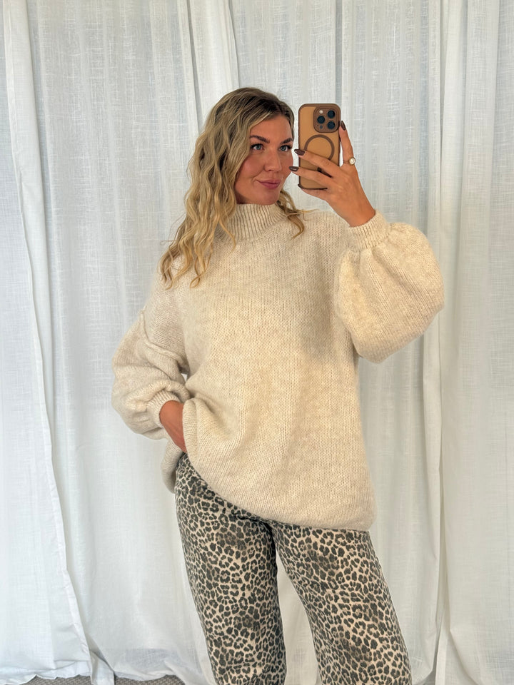 Pullover Fluffy mit Stehkragen – Cream