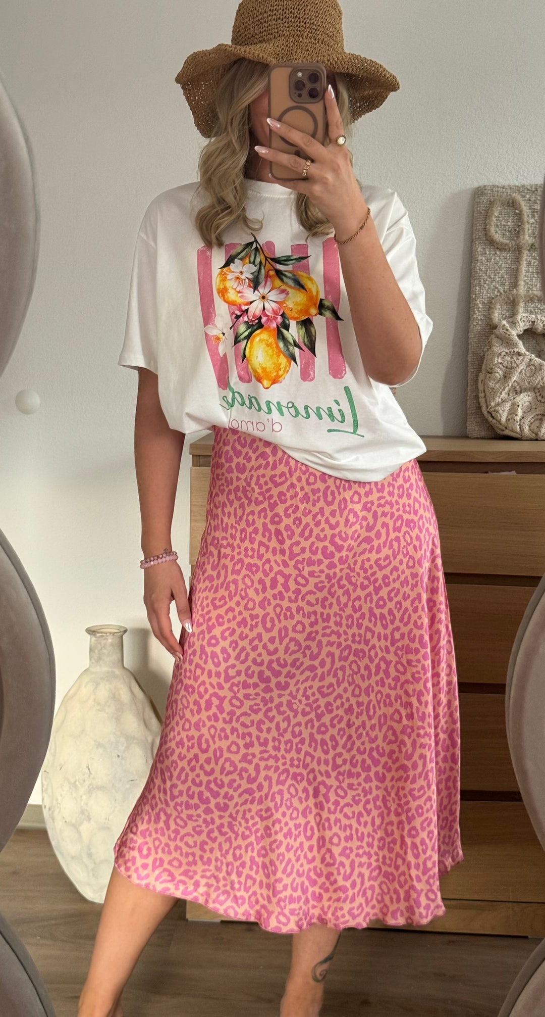 Rock in Satinoptik mit Leo-Print Pink