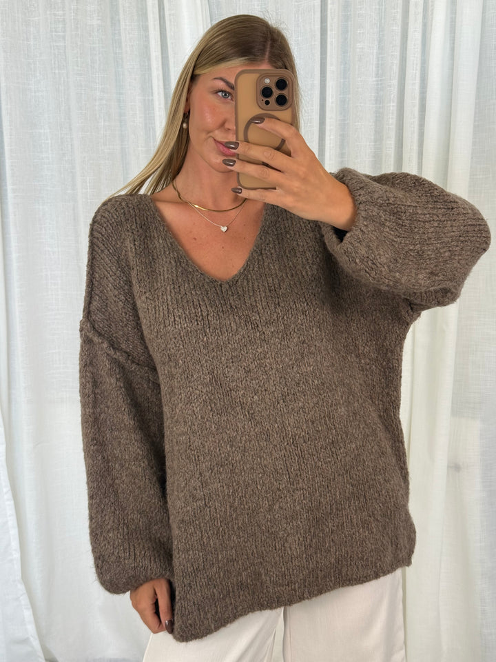 Pullover Fluffy Knit V - Dark Taupe