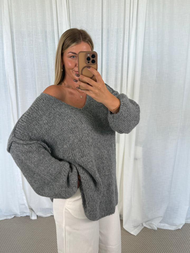 Pullover Fluffy Knit V - Grau