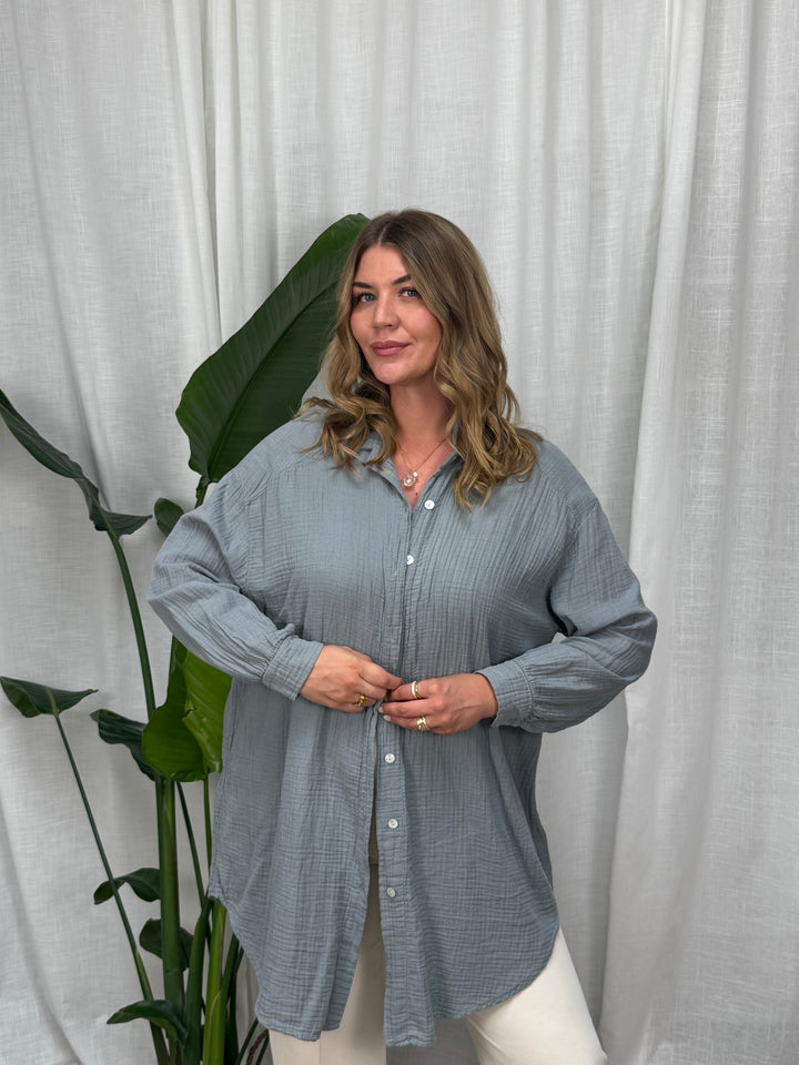 Musselin Bluse Maui - Lang in Grau