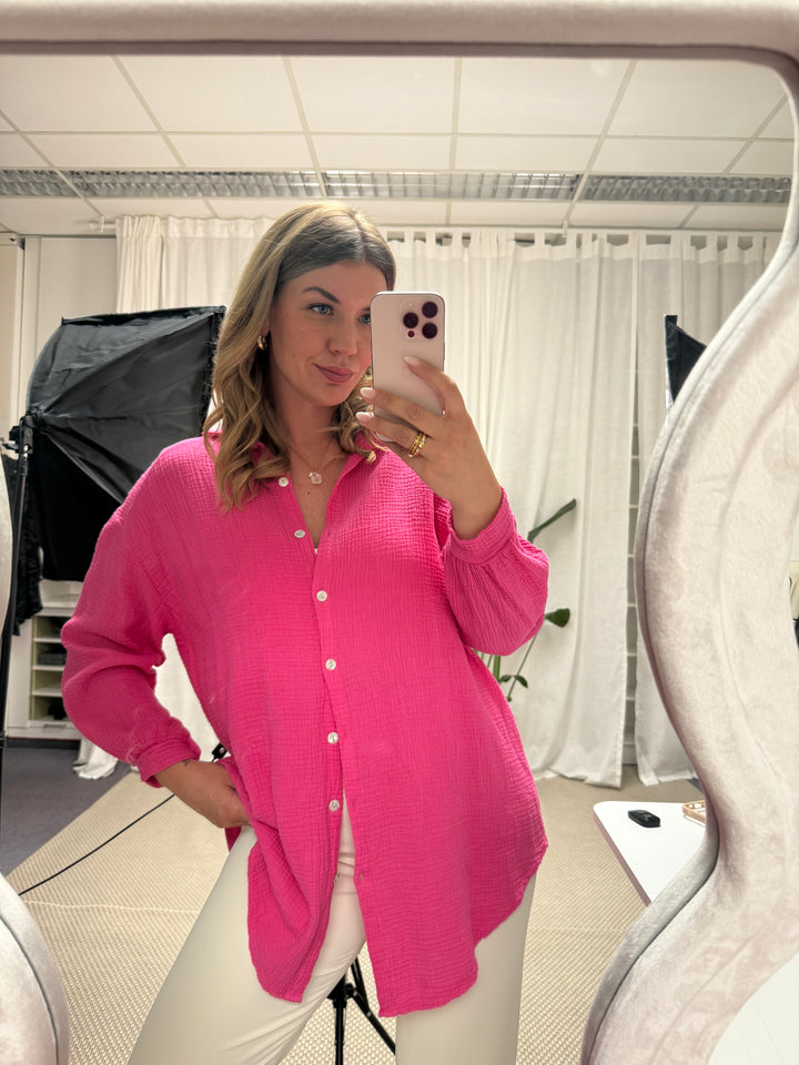 Musselin Bluse Maui - Lang in Hot Pink
