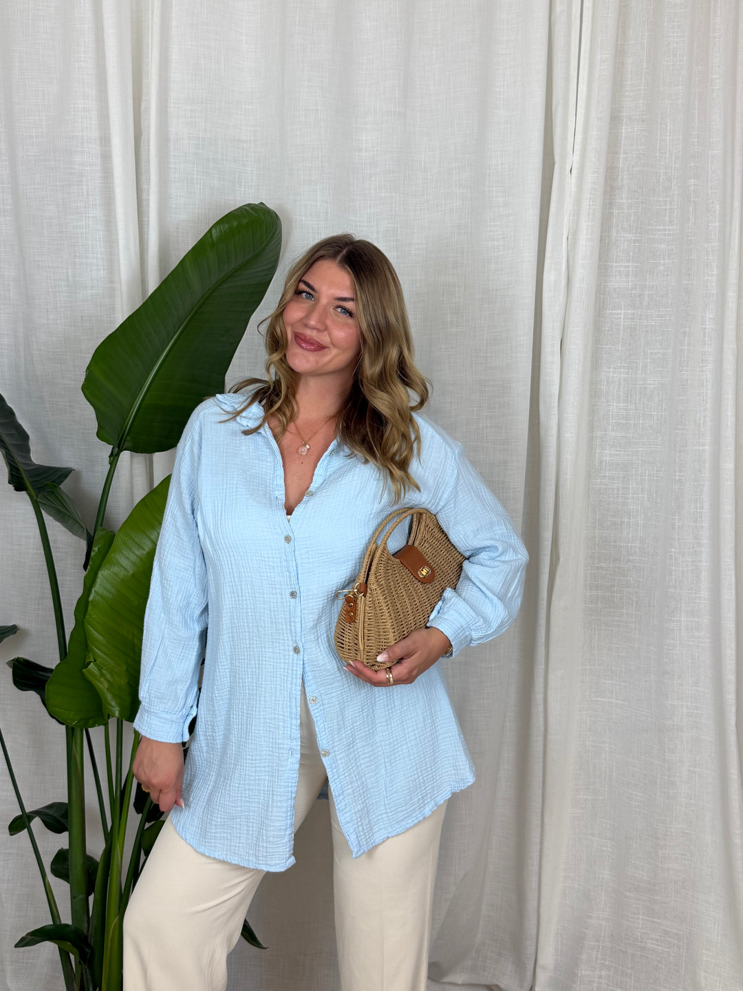 Musselin Bluse Maui - Lang in Hellblau