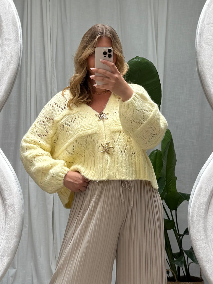 Cardigan Starfish - Butteryellow