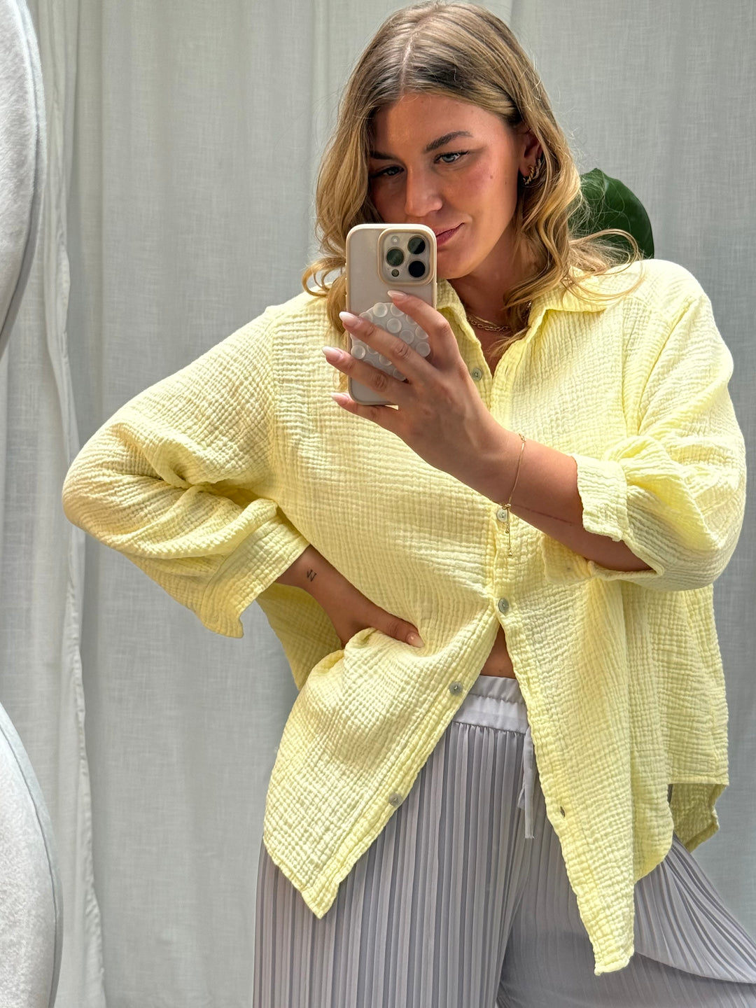 Musselin Bluse Bali - Kurz in Butter Yellow