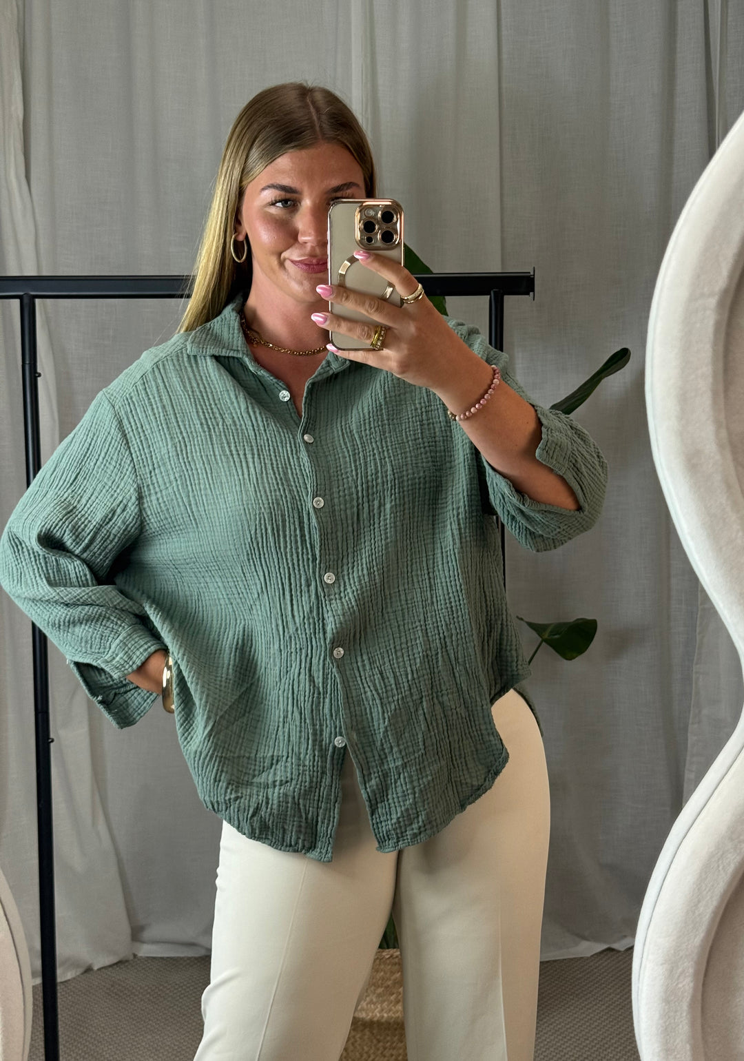Musselin Bluse Bali - Kurz in Khaki