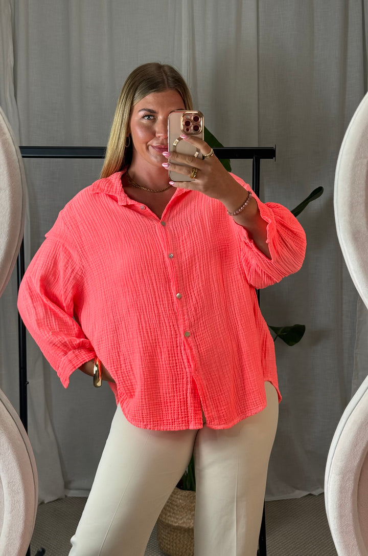 Musselin Bluse Bali - Kurz in Neon Pink