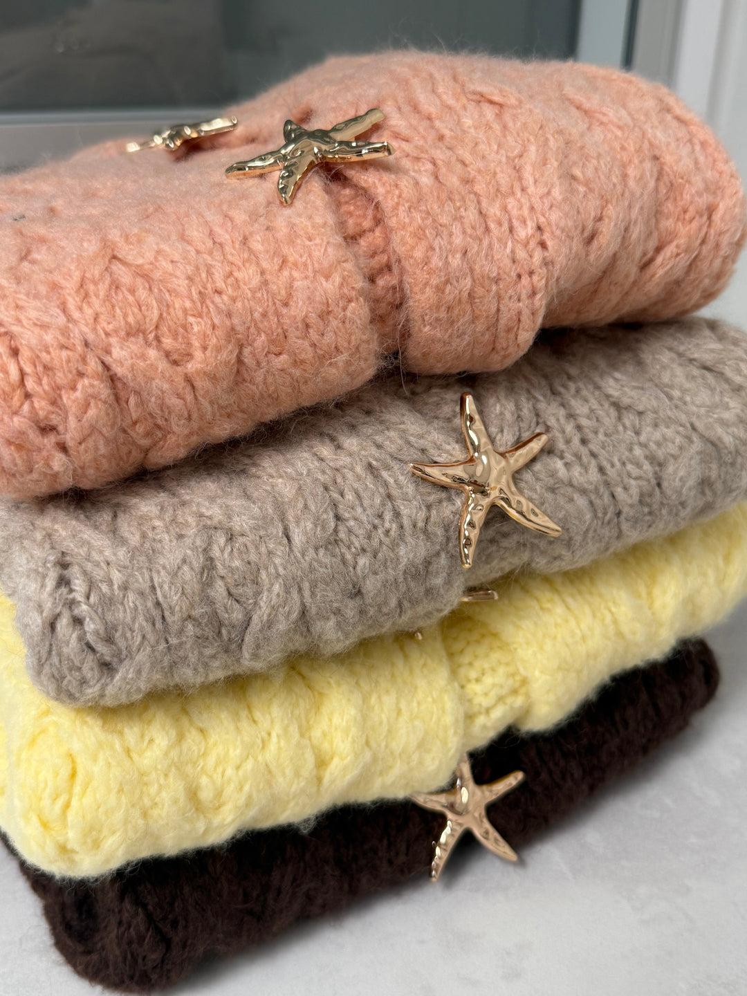 Strickweste Aurelia – Butter Yellow