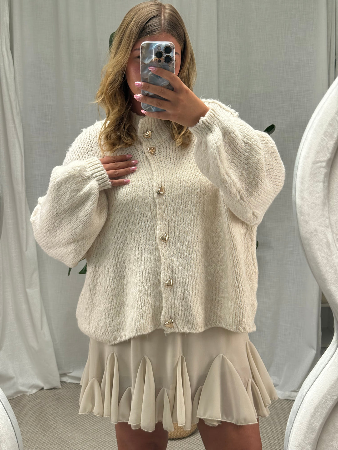 Strickcardigan Herzi – Weiß