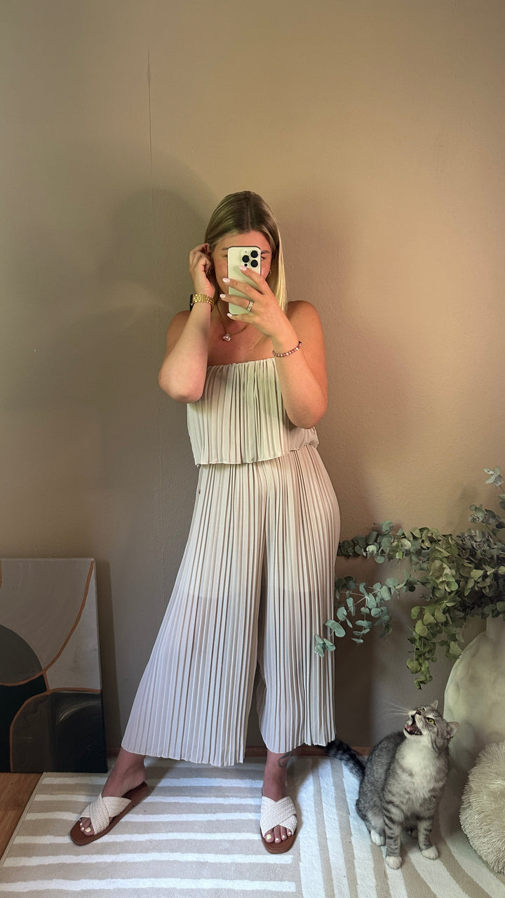 Plissee Jumpsuit - Beige