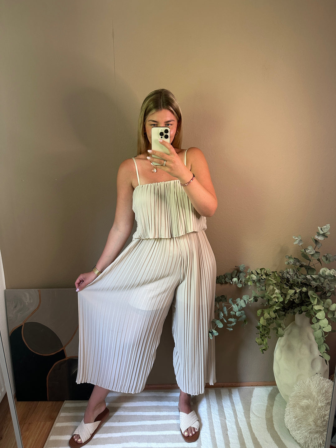 Plissee Jumpsuit - Beige